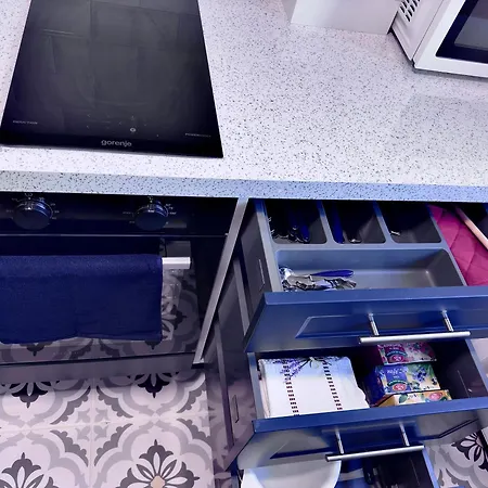 شقة Station With Self Check-in