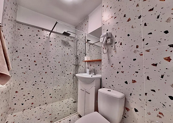 Station With Self Check-in